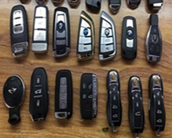 衢州市柯城姜利容锁店 专业开锁与配钥匙服务专家